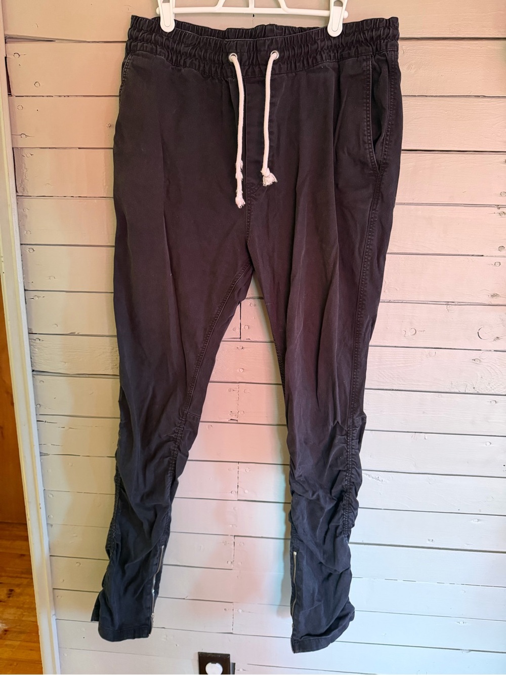 Mens divided pants
